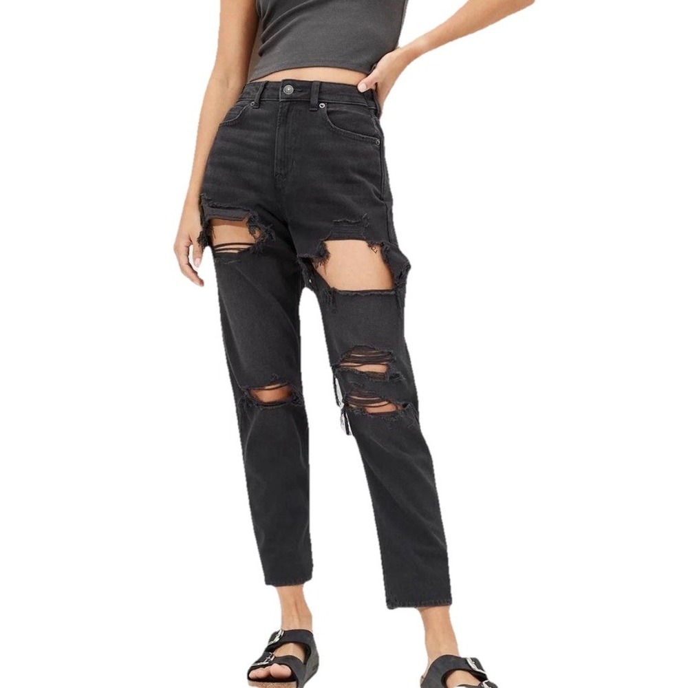 American Eagle Mom Jeans Size 4 X-long Black Distressed Denim Womens Pants